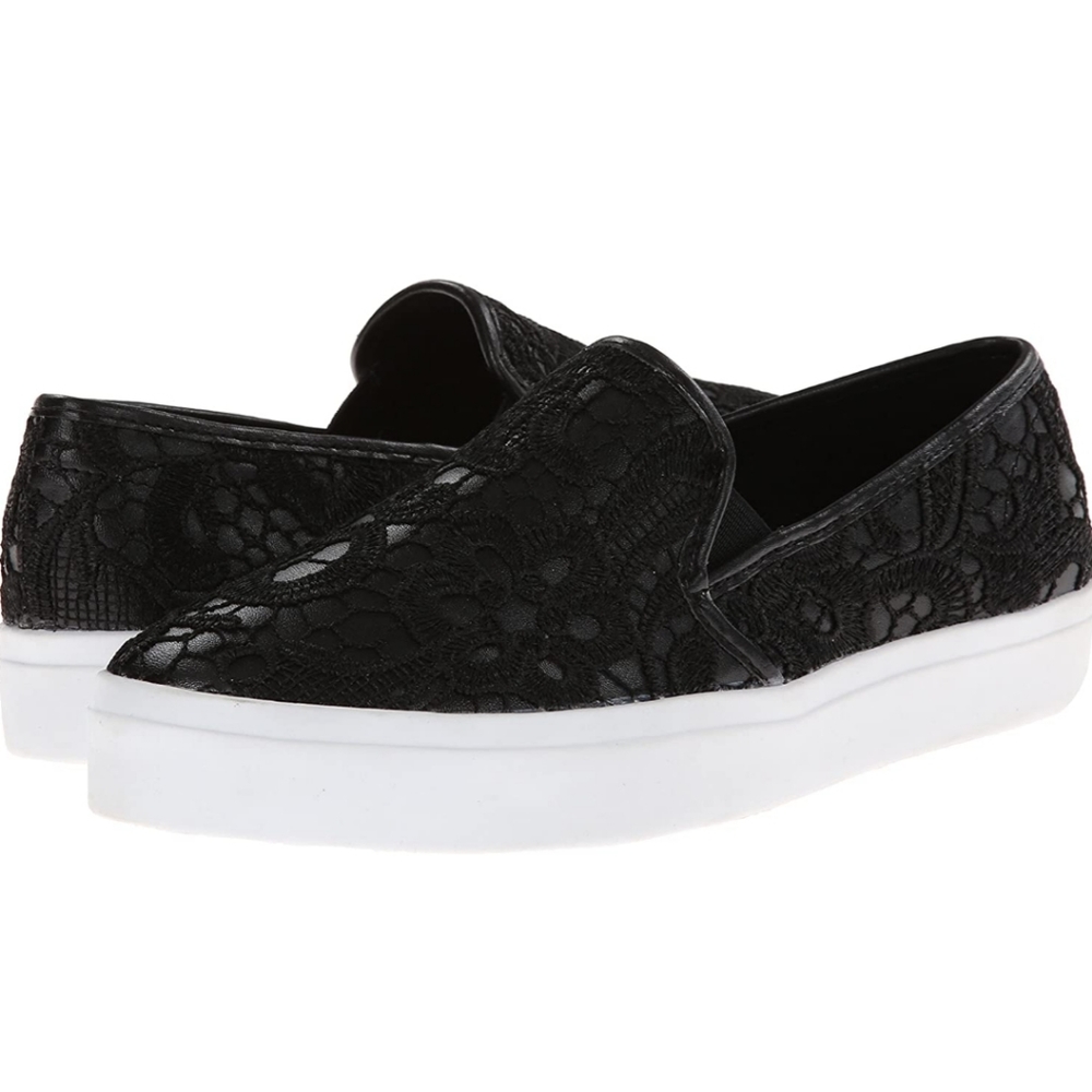 Very volatile melanie leather lace slip on sneaker
